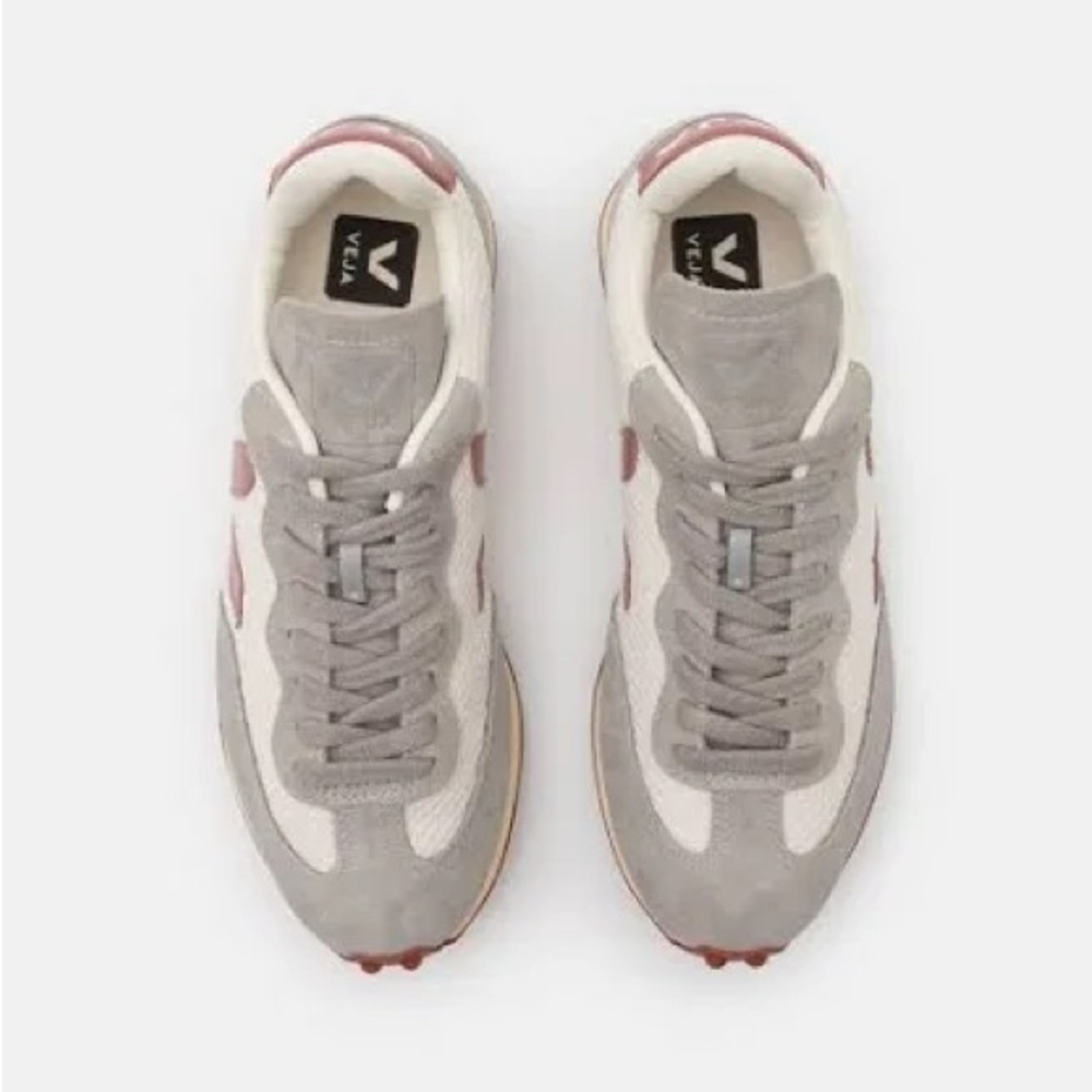 Veja Rio Branco Retro Running Sneakers (Gray/White/Red) $200 New & Never Worn! - Picture 3 of 13